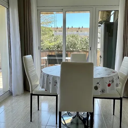 Apartman Canigo C3 *